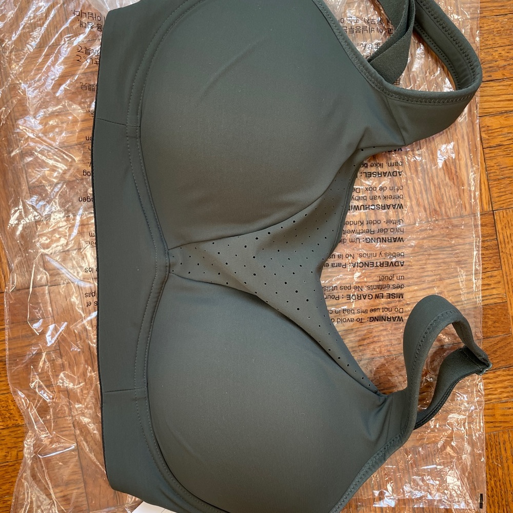 Lululemon Run Time Bra - high support